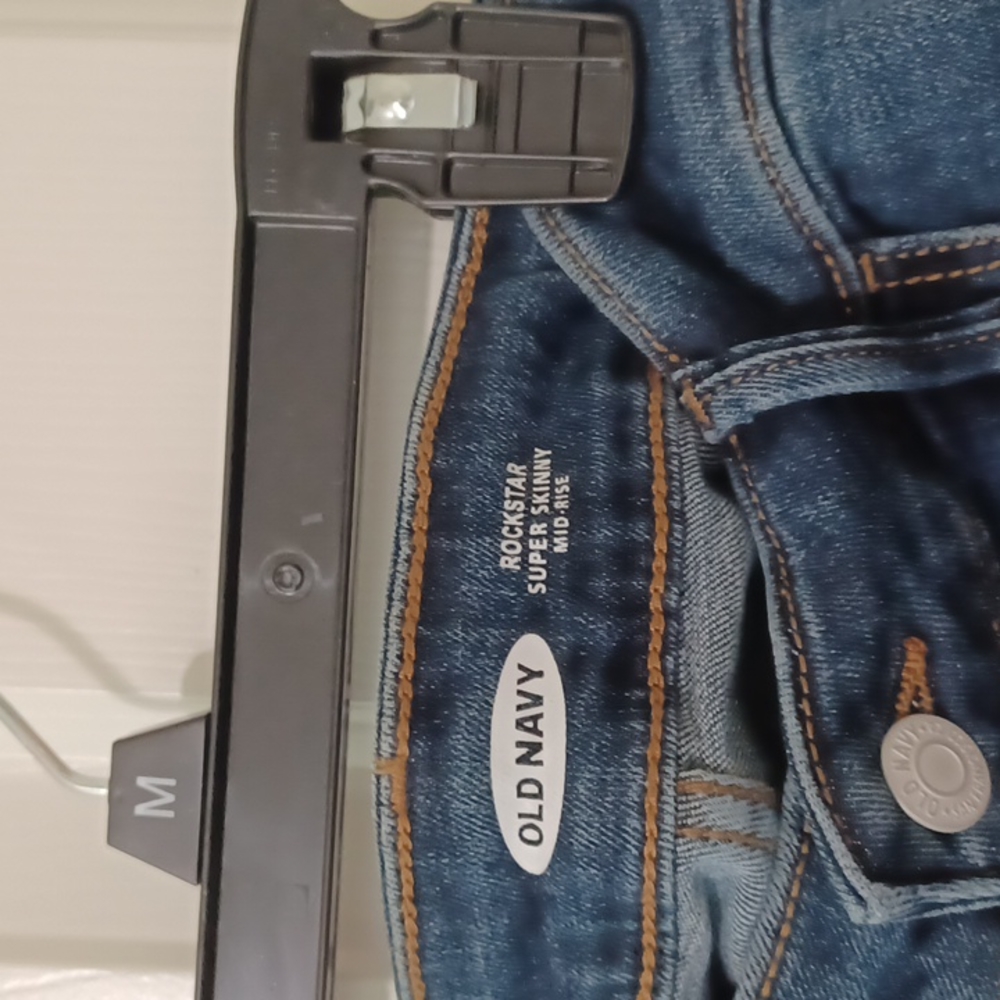 Old Navy Rockstar super skinny mid-rise jeans size 8 - Picture 3 of 6